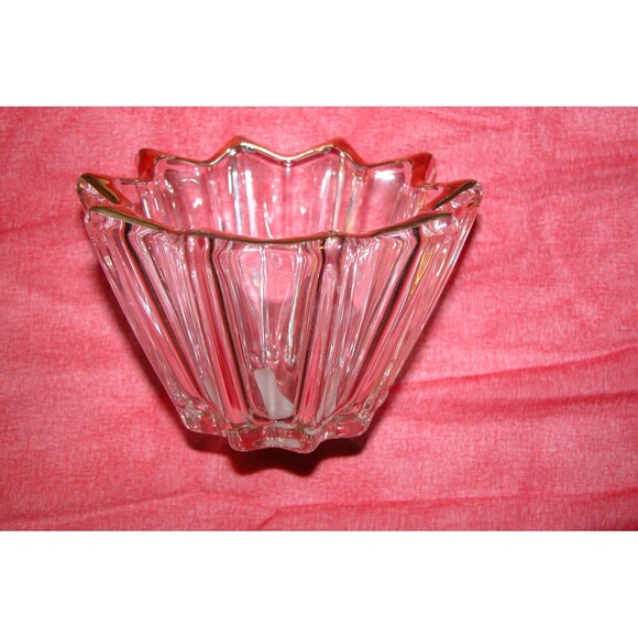 MIKASA STARION GOLD Candle Holder 3" Clear Glass Star Shape - Picture 2 of 3